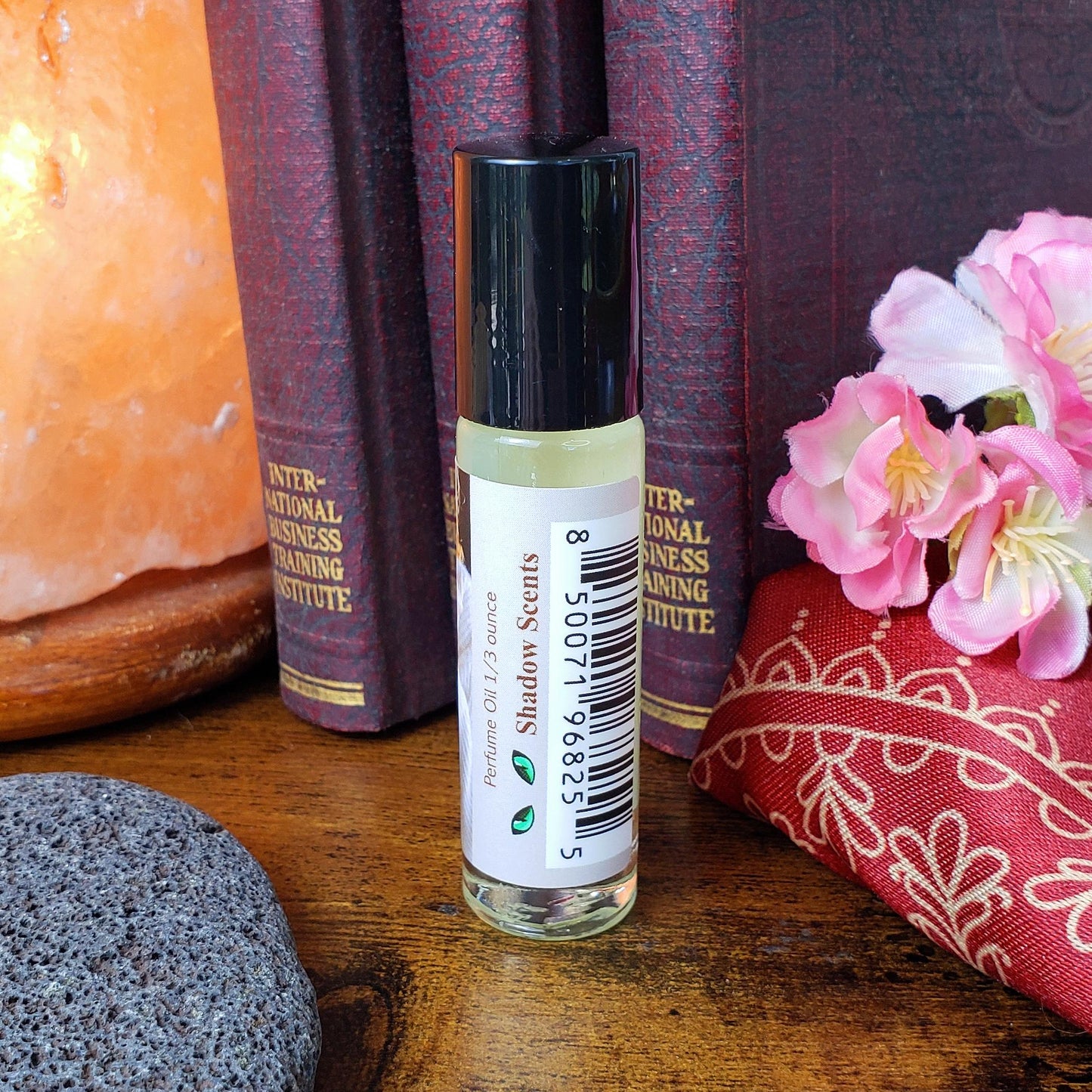 Shadow Scents Cashmere Roll-On Perfume Body Oil – A Luxurious, Warm, and Cozy Woodsy Fragrance