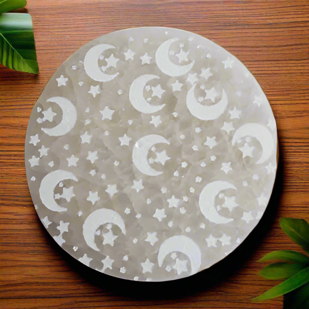 4" Round Charging Plate With Moon & Stars Design