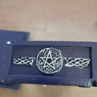 Book Of Spells Tarot Box With Pentegram Design