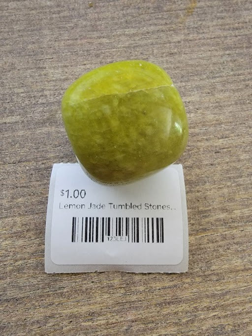 Lemon Jade Tumbled Stones 20-30 MM