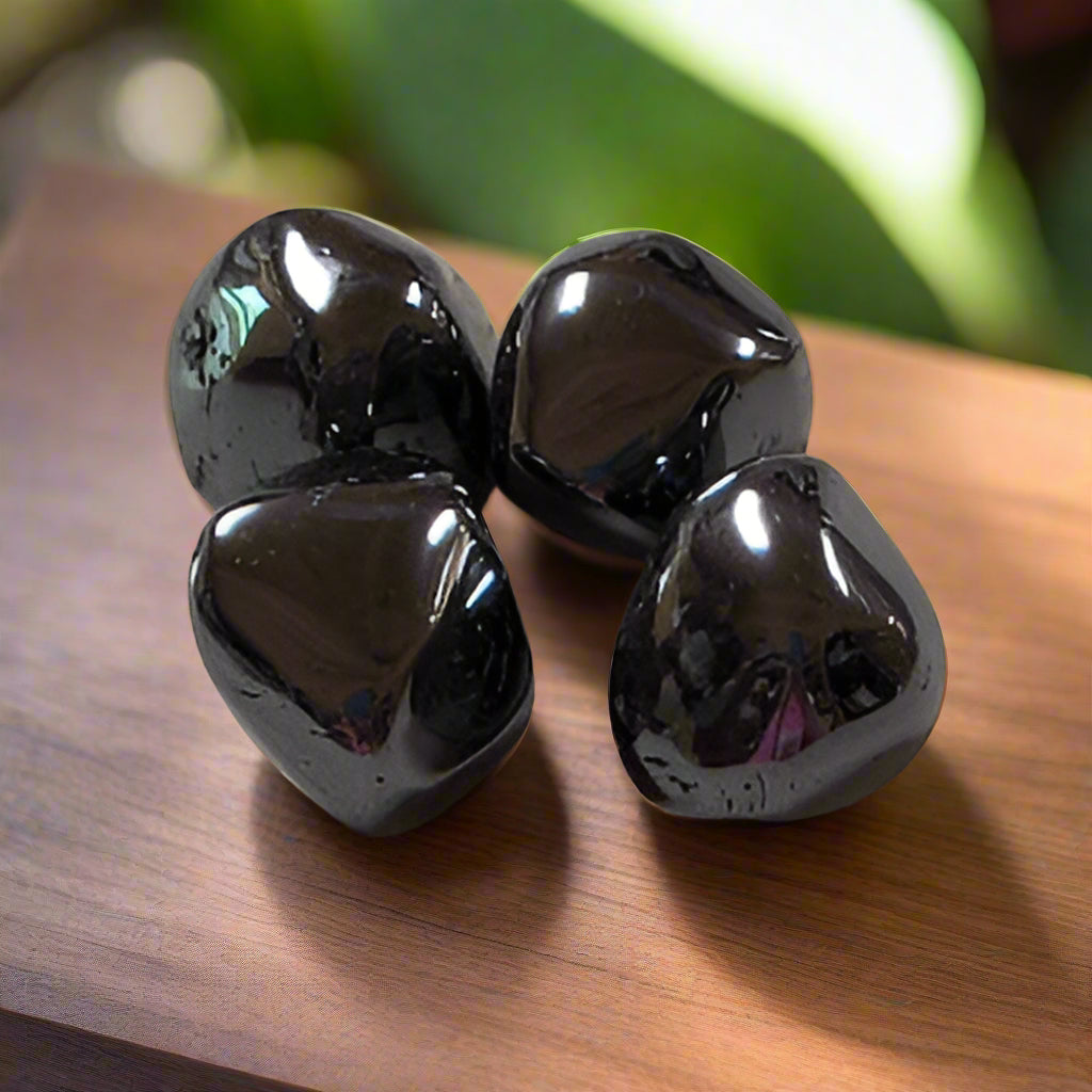 Hematite 20-30 MM Tumbled Stone