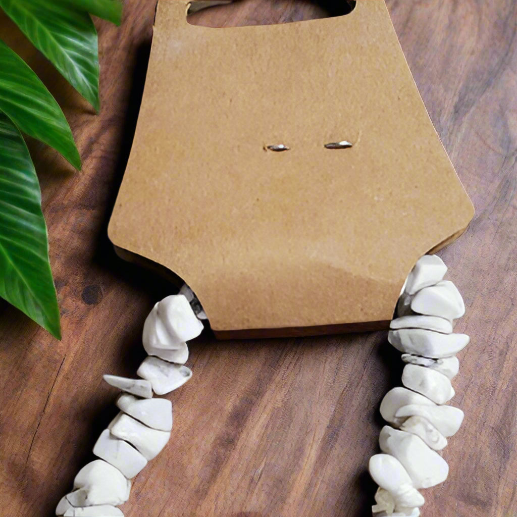 Howlite Chip Gemstone Bracelet