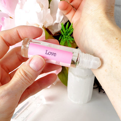 Shadow Scents Love Roll-On Perfume Body Oil – Warm Musk & Amber Fragrance for Women, Sensual & Long-lasting Scent