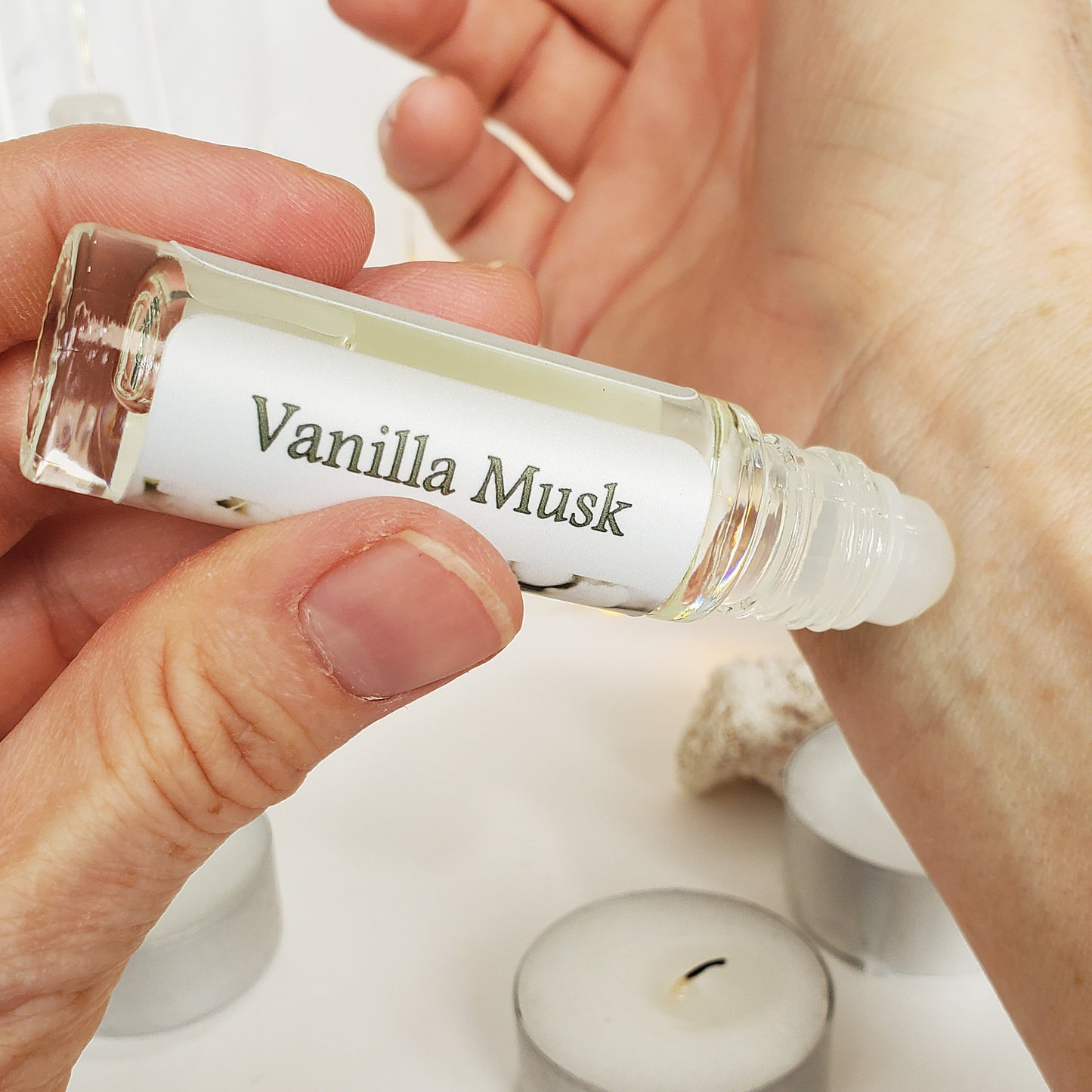Shadow Scents Vanilla Musk Roll-On Perfume Body Oil – Sweet Vanilla & Warm White Musk Fragrance Oil