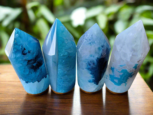 Teal Dyed Agate Tower 3.5 Inches Tall