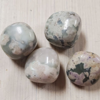 Lucky Jade Tumbled Stones