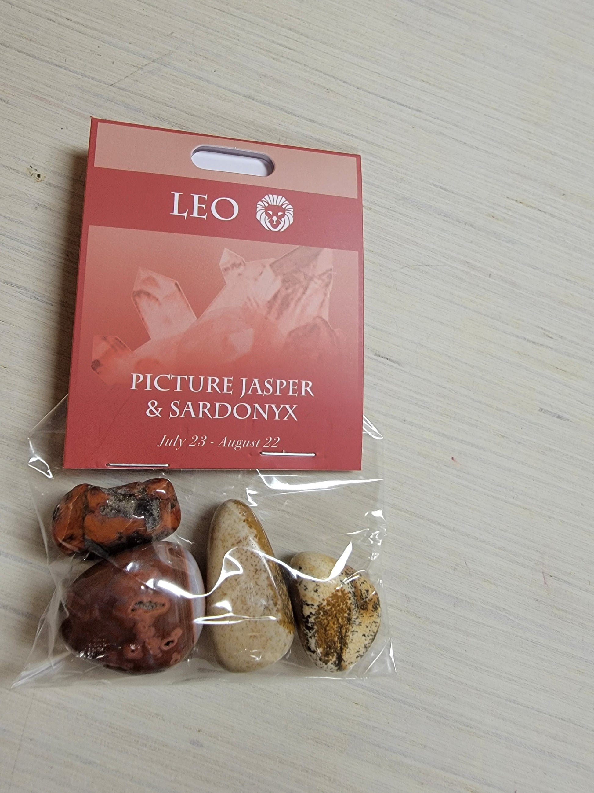 Leo Stone Set