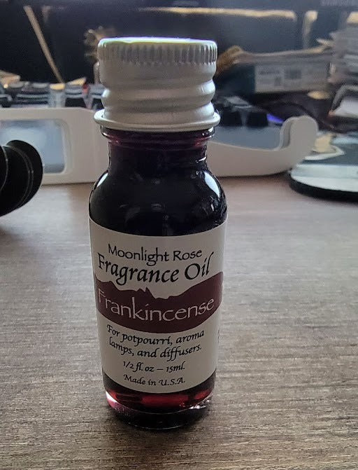 Moonlight Rose Frankincense Aroma Oil