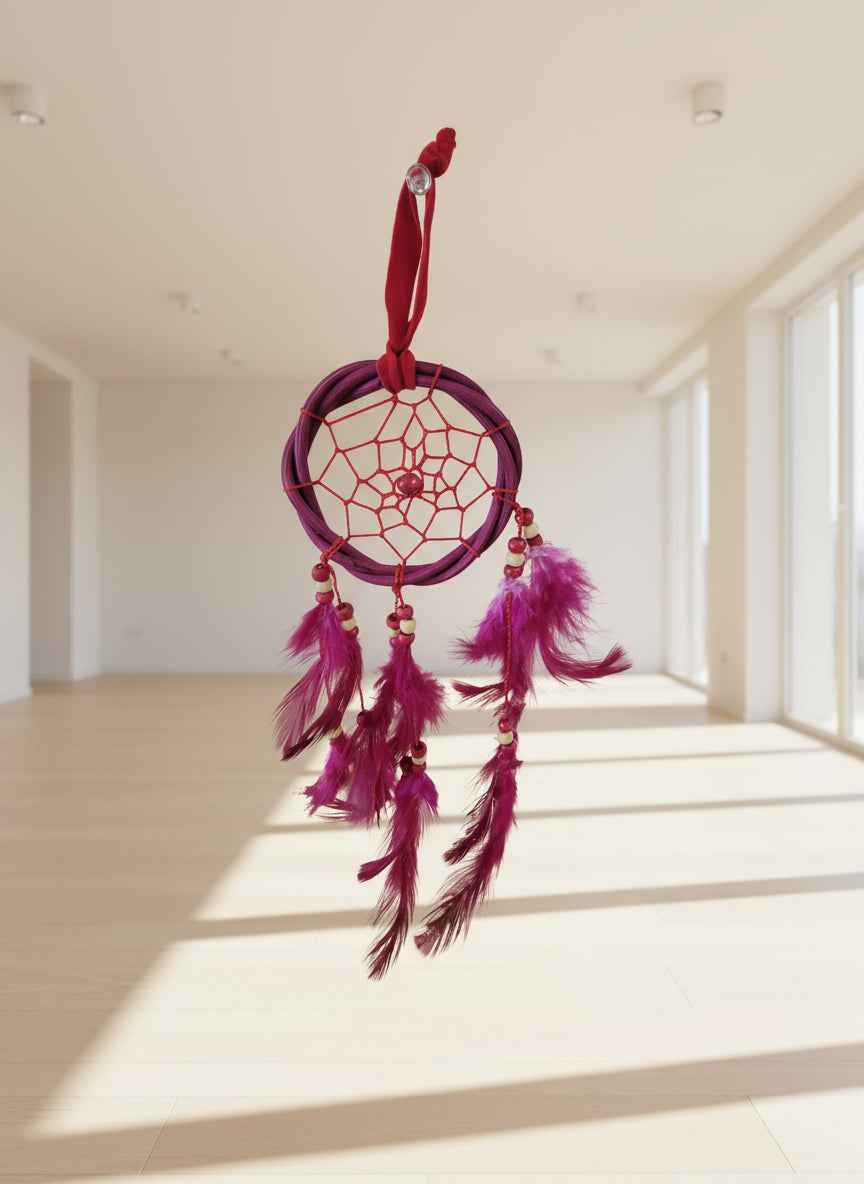 Rattan Dreamcatcher Red – Handcrafted Bohemian Wall Decor for Home Serenity
