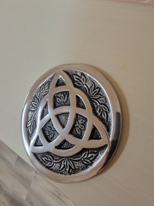 Triquetra Aluminum Alter Plate