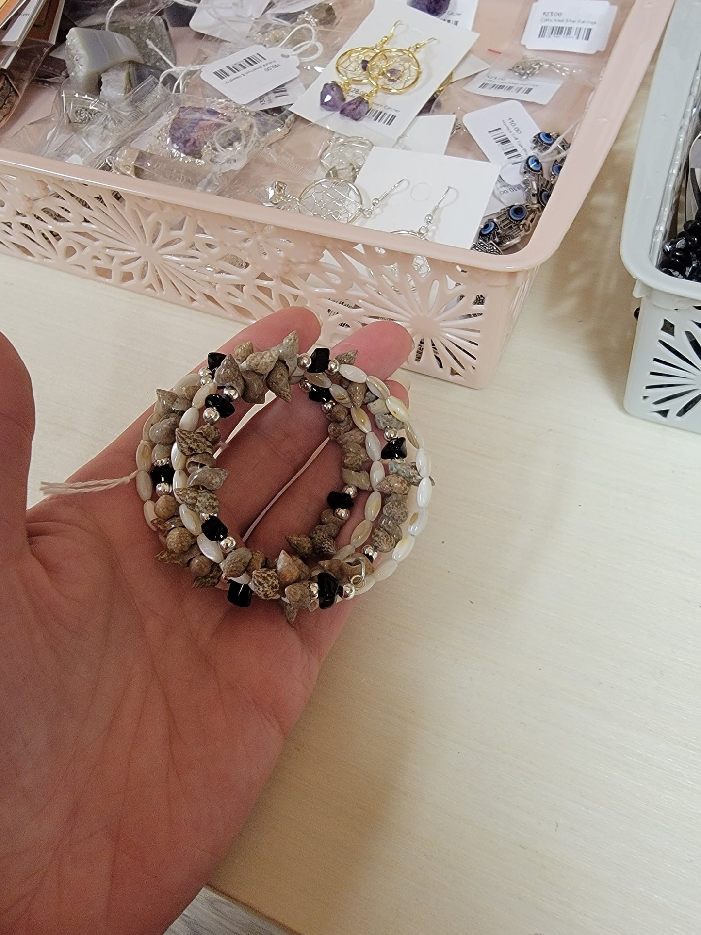 Wire Shell Bracelet